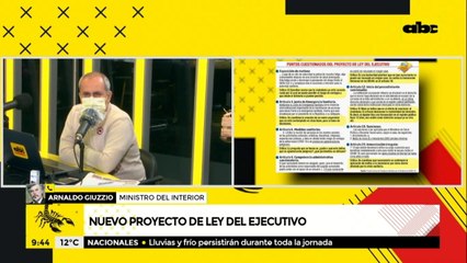 Ministro del Interior justifica proyecto de ley inconstitucional presentada por el Ejecutivo