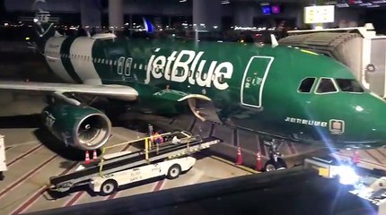 Avión de JetBlue con destino a Santo Domingo regresa a la terminal por falla técnica y deja a pasajeros varados en JFK
