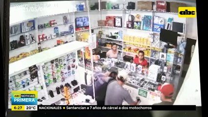 Asaltan local comercial en Capiatá