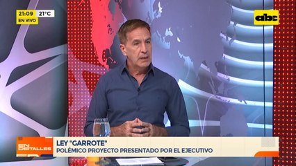 "La gente no se contagia de 00:00 a 5:00 AM, la gente se contagia en el bus", afirma Diputada