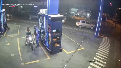 Detienen a motochorros que cometieron dos asaltos al hilo en estaciones de servicio