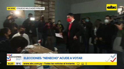 Nenecho ya votó y pide "paz y amor, como siempre"