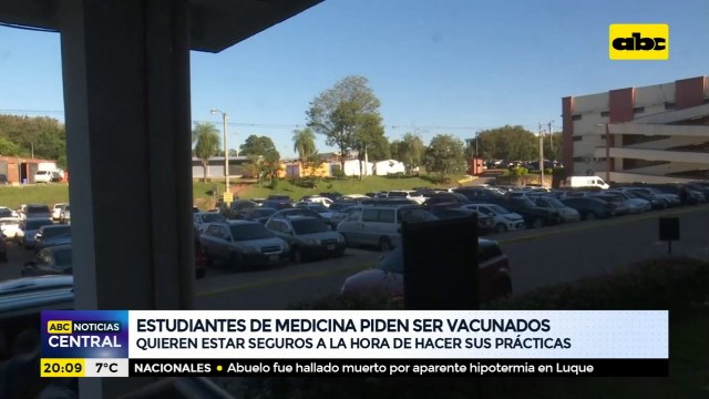 Estudiantes de medicina piden ser vacunados