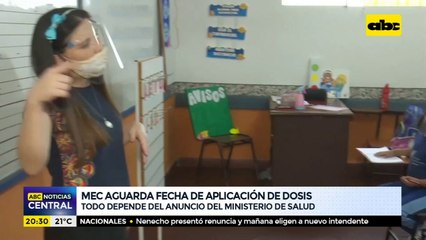 MEC aguarda fecha de aplicación de dosis