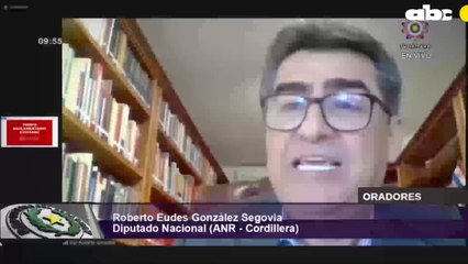 Diputado González trata de "putitas con escapulario" a quienes critican al Partido Colorado