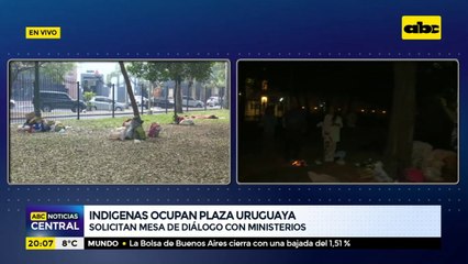 Indígenas ocupan la plaza Uruguaya