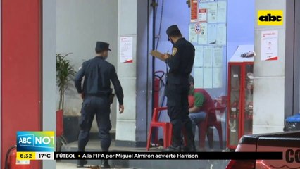 Tres delincuentes asaltaron a un playero en el barrio Jara