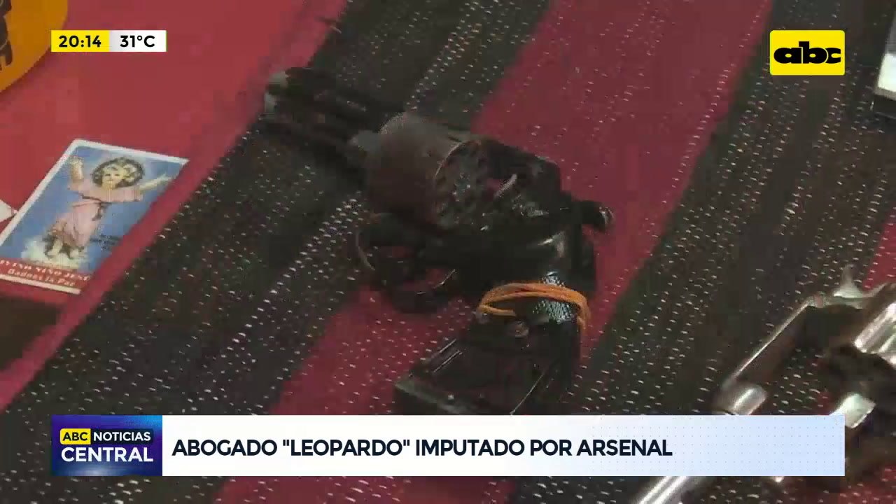Abogado leopardo imputado por arsenal