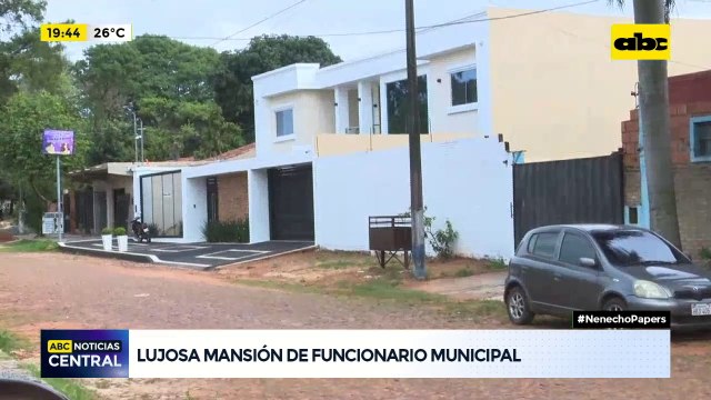 La lujosa mansión del jefe de gabinete de la Municipalidad de Asunción, Wilfrido Cáceres