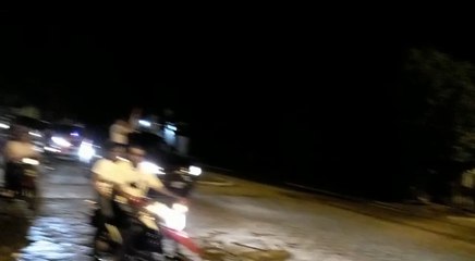 Caravana en apoyo a Ríos a su llegada a Pilar