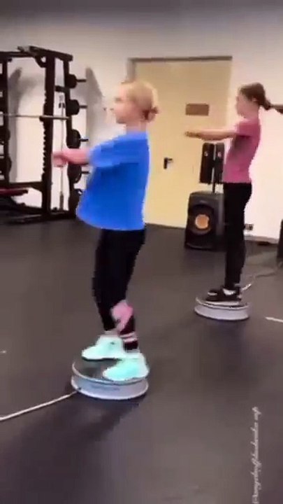 A beautiful Russian girl shows her amazing dance moves in this stunning viral video! 💃🔥 Her style, confidence, expressions, and rhythm make this performance even more attractive and enjoyable. If you love dance, beauty, and trending international videos