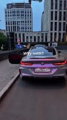 "Russian Girl’s Viral Moment – Must Watch! 😍📸"