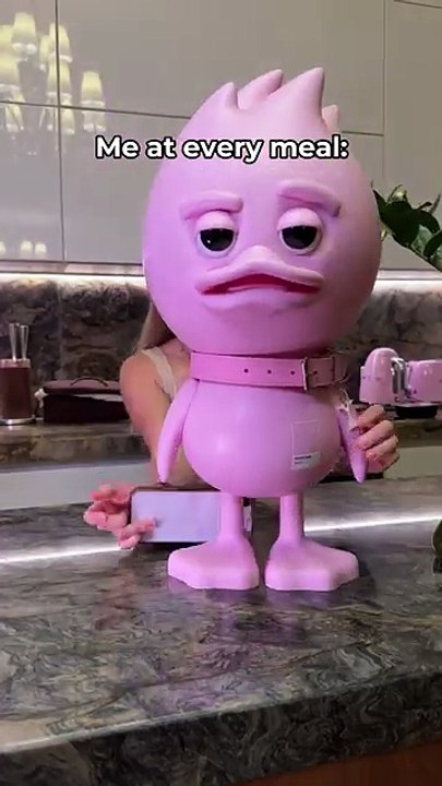 A beautiful Russian girl shows her amazing dance moves in this stunning viral video! 💃🔥 Her style, confidence, expressions, and rhythm make this performance even more attractive and enjoyable. If you love dance, beauty, and trending international videos