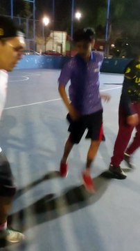 APENAS ESTABA CALENTANDO Y NOS SACARON POR UN TORNEO Y UN CORTE DE MANGA= LE RECORDÉ A SU MAMA EL 10 DE MAYO