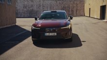 The new Volvo ES90 Exterior Design in Mulberry Red