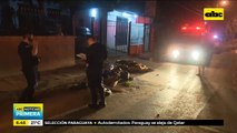 Motociclista murió en San Lorenzo, llevó la cabeza contra cordón de acera y el portón
