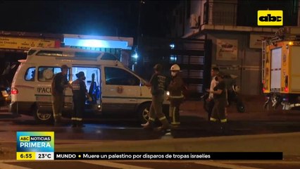 Mujer muere tras vuelco de bus en Capiatá