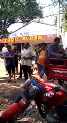 Funcionarios de Municipalidad de San Bernardino protestan por falta de pago