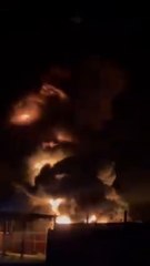 Incendio tras explosión de cisterna en estación de servicios