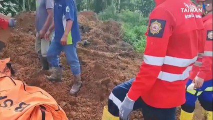 Asian Cyclones Leave Over 1,000 Dead Across Region