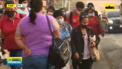 Pasajeros denuncian una vez más regulada de transporte público