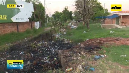 Controlan incendio en un basural