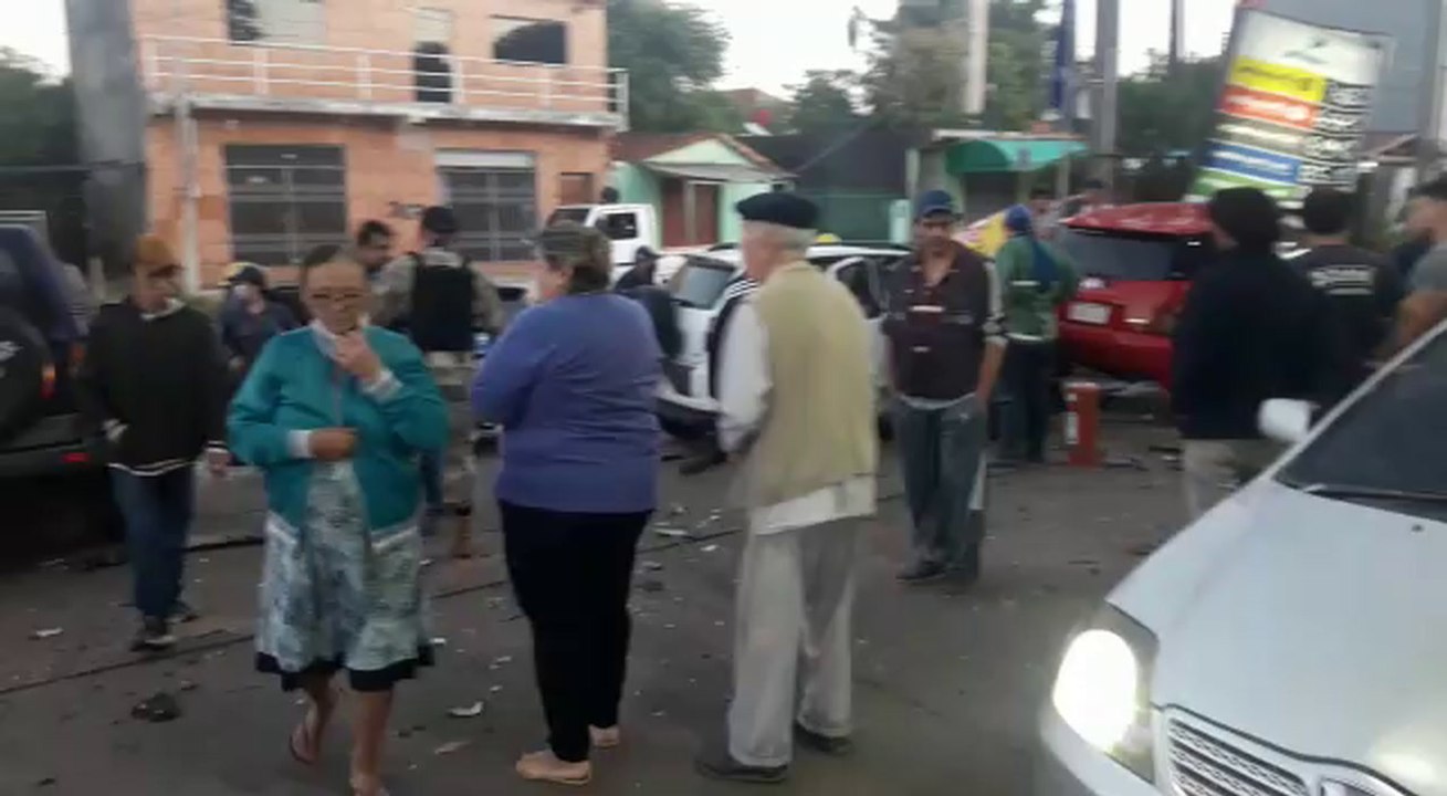 Triple choque en Coronel Oviedo