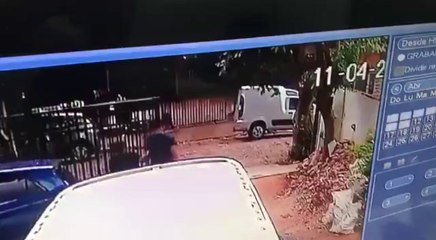 Vecinos terminan a los puños en disputa por lugares para estacionar