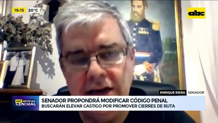 Riera anuncia ley para aumentar penas a quienes cierren rutas