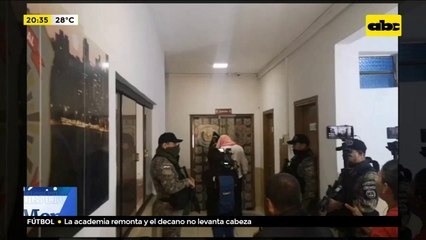 Interceptan en Hernandarias minibús que transportaba cocaína