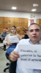 Periodistas de Última Hora se suman a campaña contra el amedrentamiento de la Fiscalía