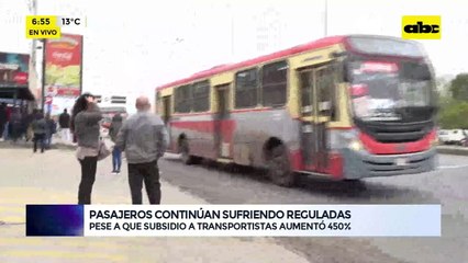 Video: Continúan reguladas de buses