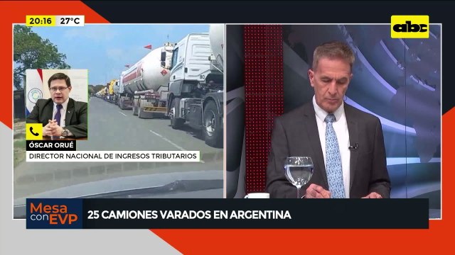 Video: 25 camiones varados en Argentina