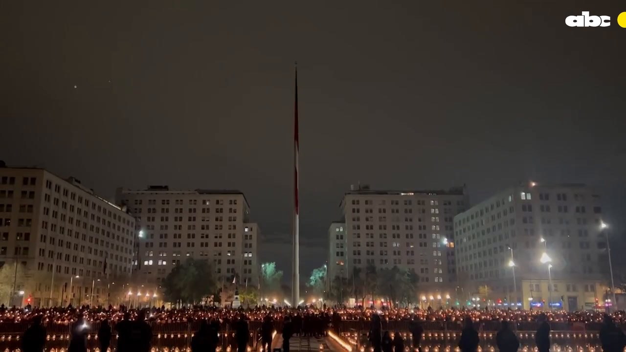 Manifestación De Chilenas