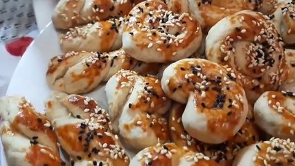 KATI YAĞ YOK  SIVI YAĞLI KIYIR KIYIR_ TUZLU KURU PASTA TARIFI