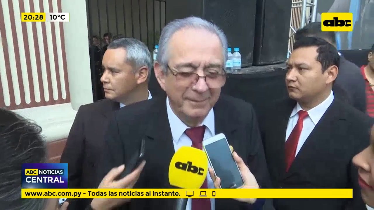 Falleció exministro José Raúl Torres Kirmser por problemas de salud