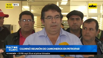 Paro de camioneros de definirá mañana