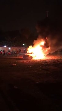 San Juan dijo que no: un auto quedó calcinado a causa de una “pelota tatá” 3