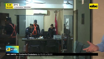 Choque y vuelco en microcentro