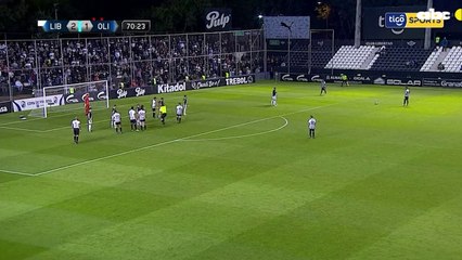 El gol de Roque Santa Cruz contra Olimpia en el clásico blanco y negro