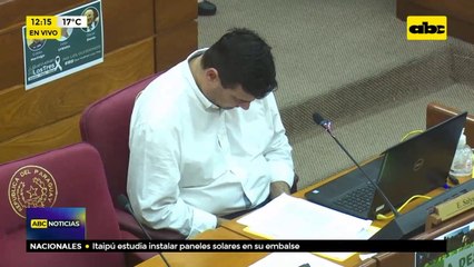 Lilian Samaniego se desmarca de Vicente Bataglia