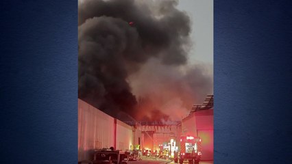 화성 고무매트 제조 공장에서 불...관계자 2도 화상 / YTN