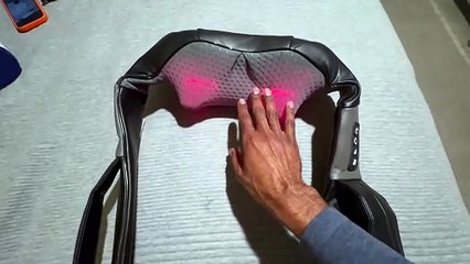 The best deep tissue neck and back massager with Shiatsu pressure, a deep-tissue massage device for the shoulders + pillow. Review!