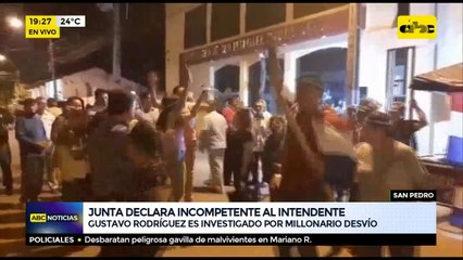 Junta declara incompetente al intendente.