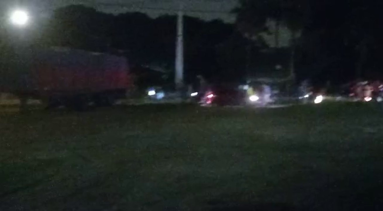 Barrabravas del Sportivo Luqueño se enfrentaron a cascotazos 3