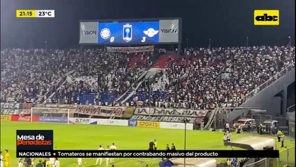 Incidentes en la barra de Olimpia durante el partido