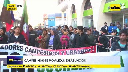 Campesinos se movilizan en Asunción