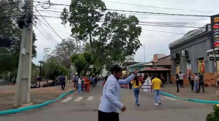 Celebran la llegada de la primavera con desfile de carrozas en Caacupé