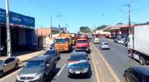 Camioneros se movilizan por ruta PY01