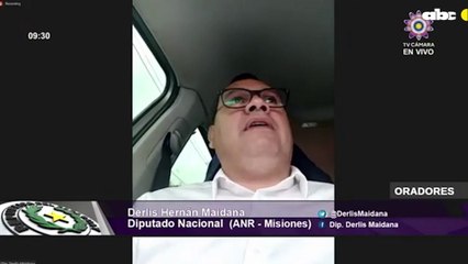 Diputado Derlis Maidana (ANR-HC) sesiona desde su auto en marcha